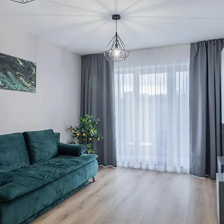 Cozy Cityscape - Near Coresi Mall #brasov Apartment *